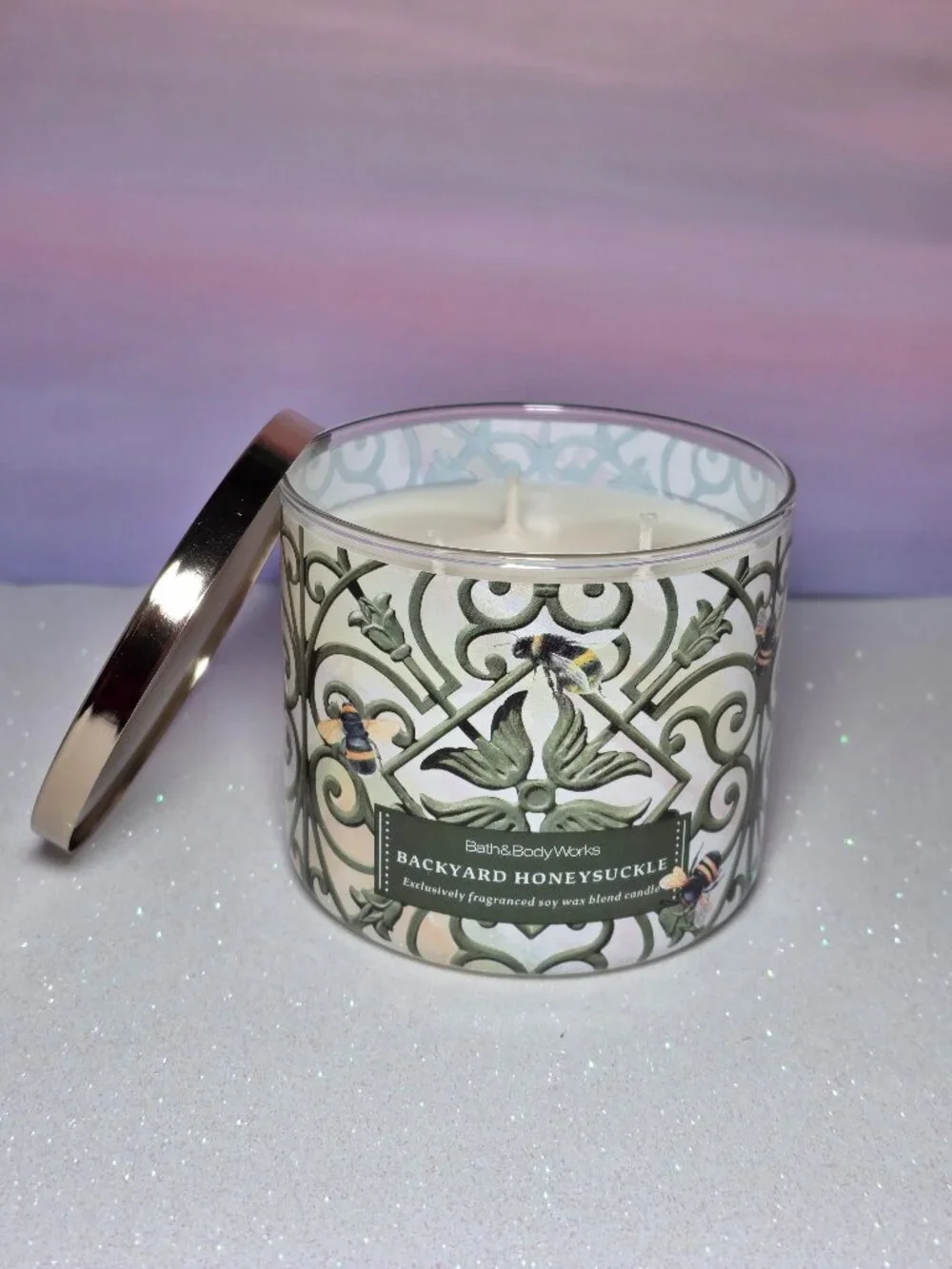 NEW*Bath & Body Works Backyard Honeysuckle 3 Wick Candle
